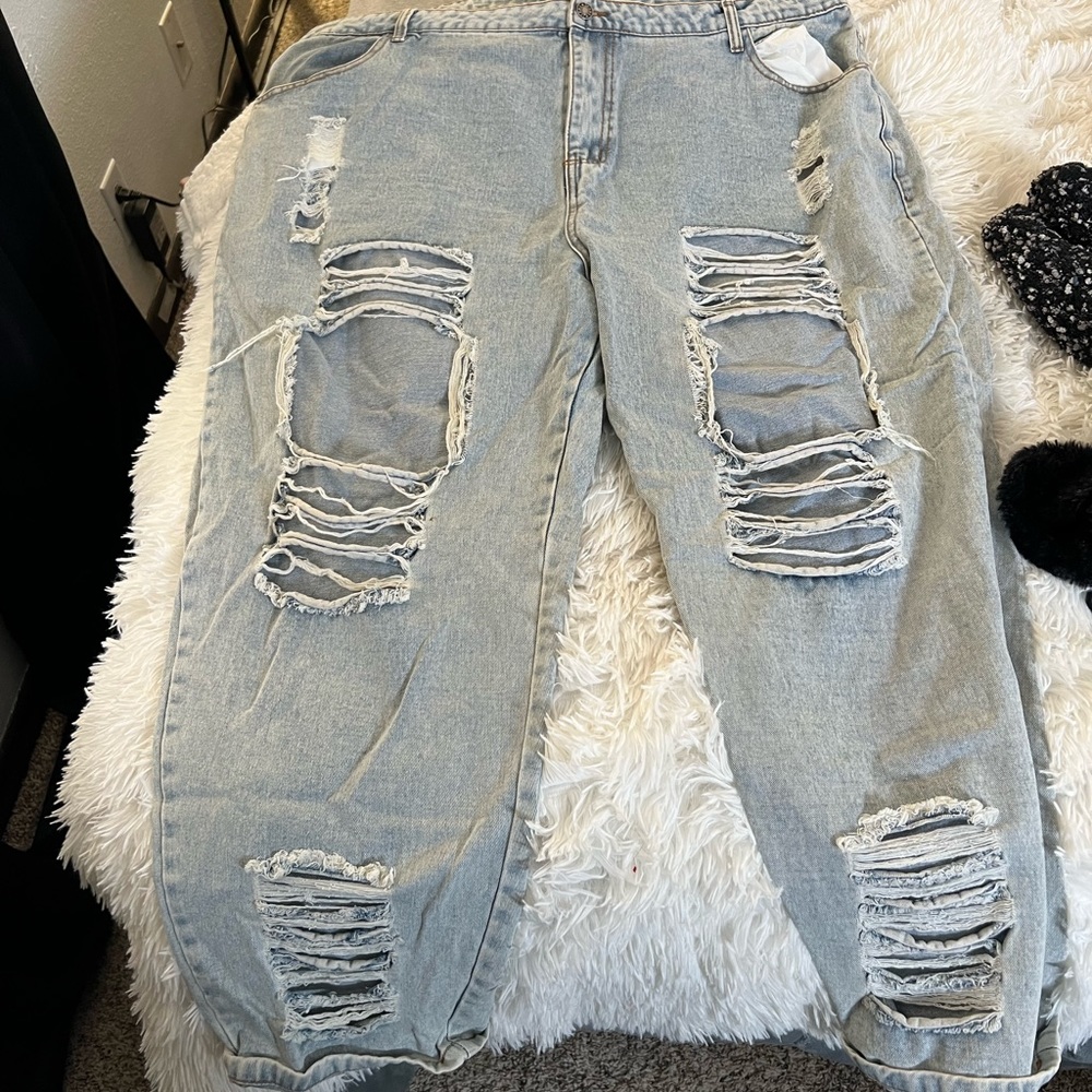 SHEIN ripped mom jeans